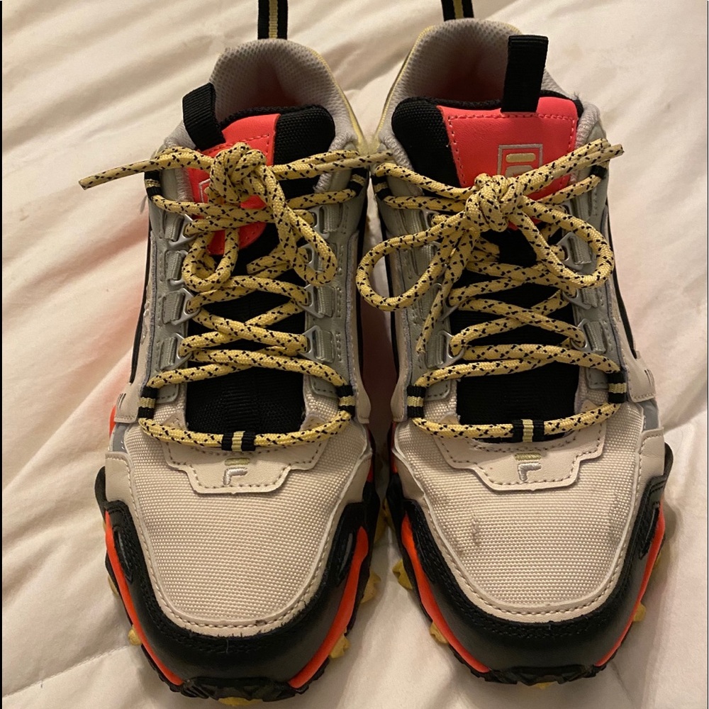 Shoes - Picture 3 of 3